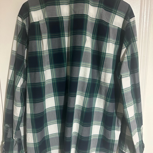 American Eagle Outfitters Men's Plaid Shirt - Green, Gray, and White - Picture 7 of 7